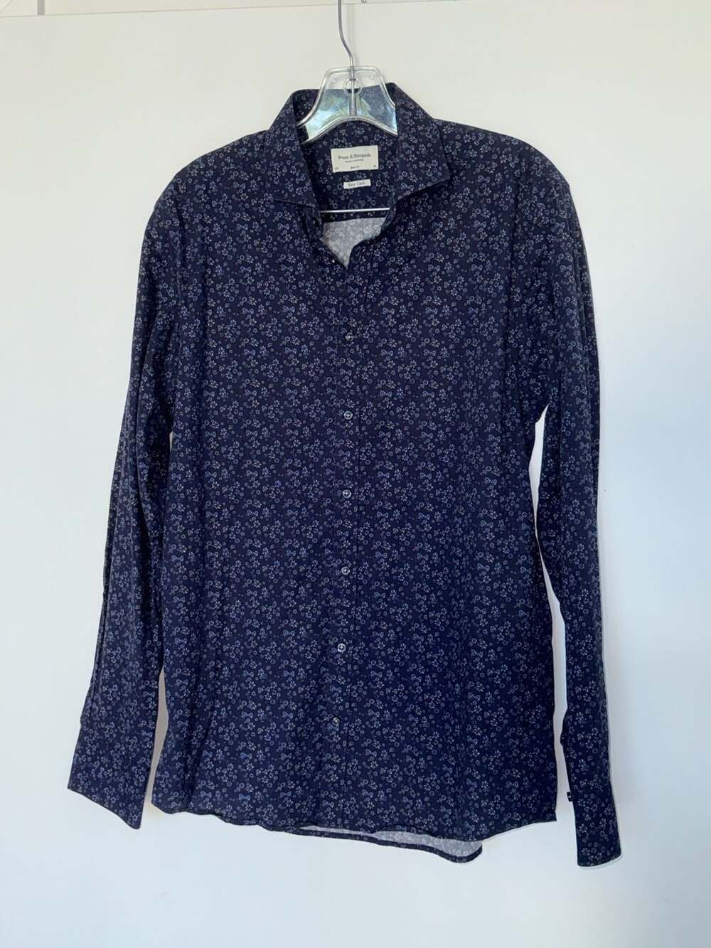 Bruun & Stengade Men's Navy Blue Floral Print Slim Fit Long Sleeve Button-Up Shi